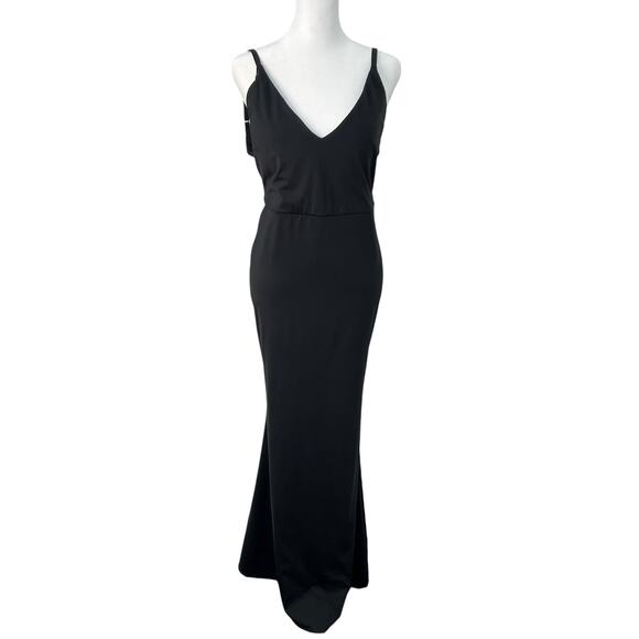 Halara Womens Size Large V Neck Mermaid Maxi Dress Black Adjustable Straps NWOT - Picture 2 of 11